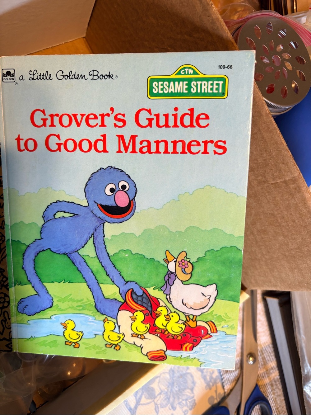 Sesame Street Grover's Guide to Good Manners - Blue Cover